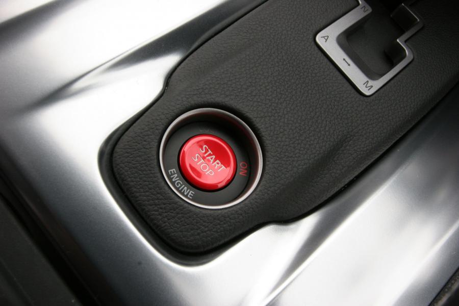  Nissan GT-R 2007 года  (фото 21 из 480)